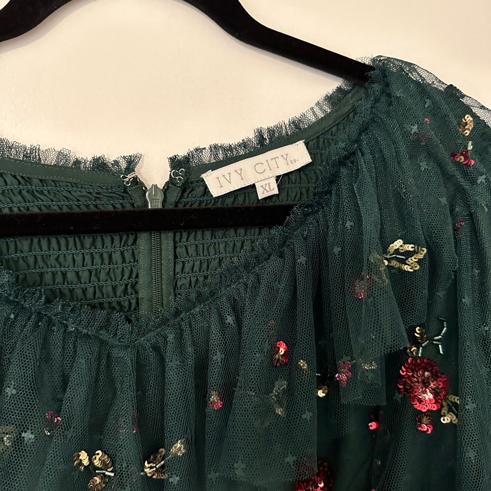 IvyCityCo Amelie Dress in XL - Picture 3 of 3